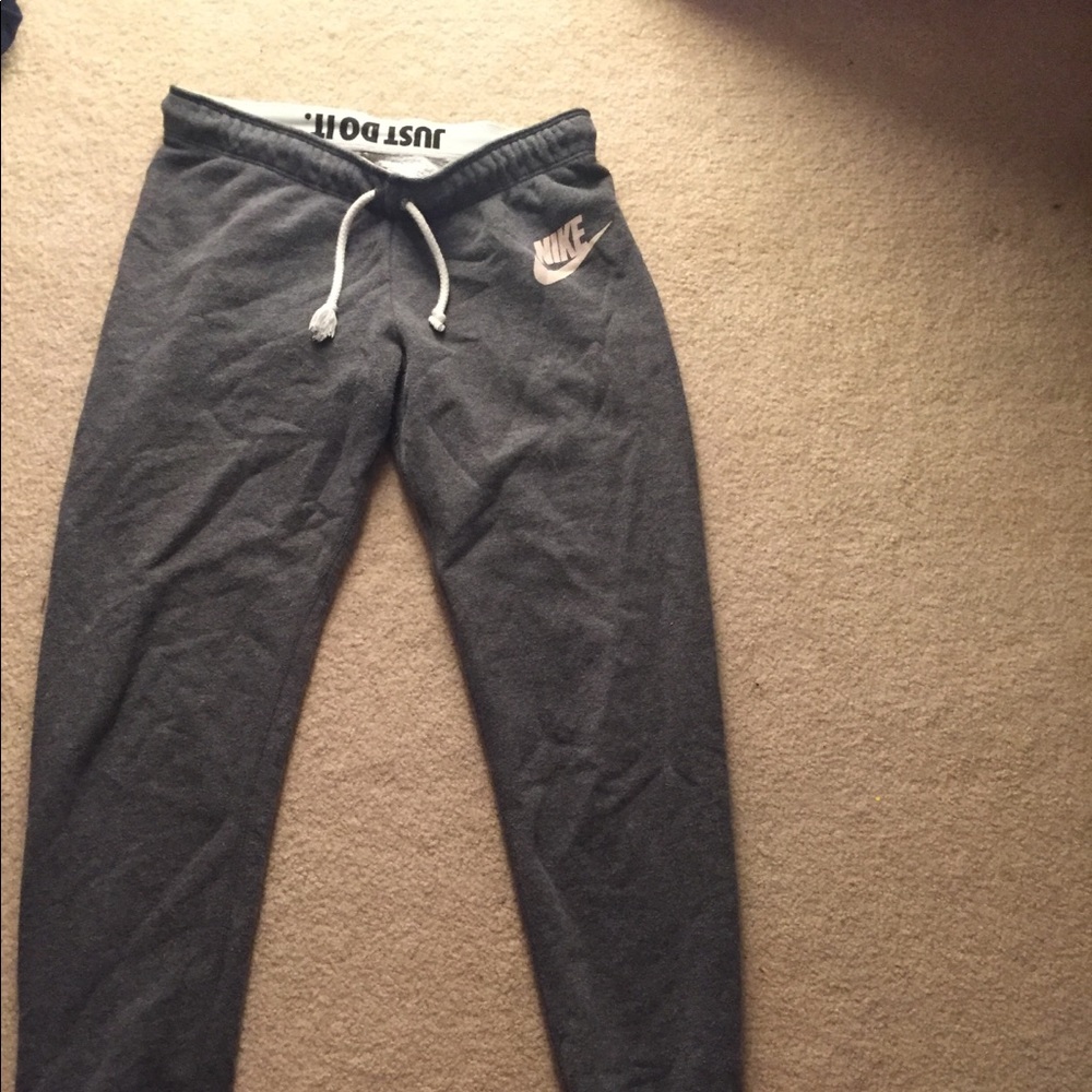 Nike Joggers